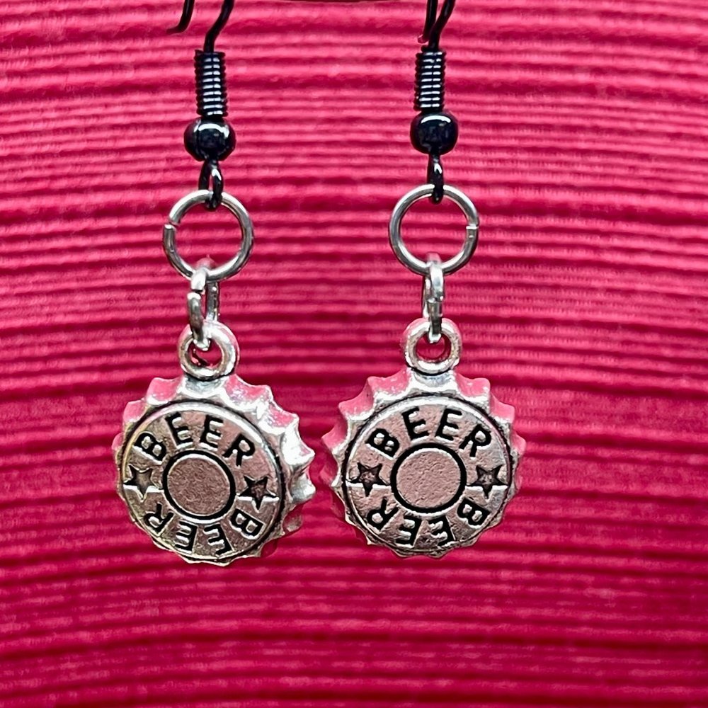 Fun Silver Colored Beer Bottle Cap Earrings! Brand New, never worn! Great Gift!